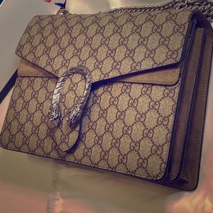Beautiful Gucci purse